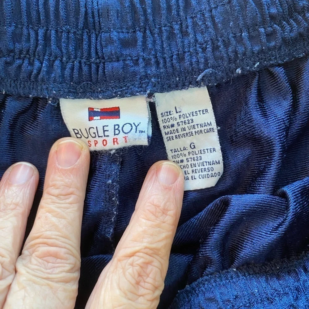 Bugle Boy Sports Shorts size Large (CK)